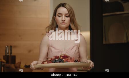 Apfelessig (2025)Kaitlyn Dever als Belle Gibson *Filmstill - nur redaktionelle Verwendung* CAP/PLF bereitgestellt von Capital Pictures Stockfoto