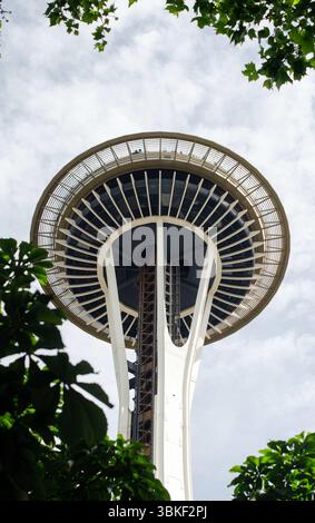 Verschiedene Perspektiven der Seattle Space Needle Stockfoto