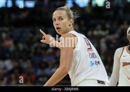 Chicago, USA. Juni 2025. Chicago, USA, 21. Juni 2025: Kitija Laksa (9 Phoenix Mercury) gibt während des Spiels zwischen den Chicago Sky und Phoenix Mercury am Samstag, 21. Juni 2025 in der Wintrust Arena, Chicago, USA. (KEINE KOMMERZIELLE NUTZUNG) (Shaina Benhiyoun/SPP) Guthaben: SPP Sport Pressefoto. /Alamy Live News Stockfoto