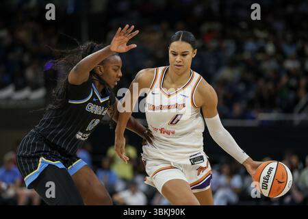 Chicago, USA. Juni 2025. Chicago, USA, 21. Juni 2025: Satou Sabally (0 Phoenix Mercury) in Aktion während des Spiels zwischen den Chicago Sky und Phoenix Mercury am Samstag, 21. Juni 2025 in der Wintrust Arena, Chicago, USA. (KEINE KOMMERZIELLE NUTZUNG) (Shaina Benhiyoun/SPP) Guthaben: SPP Sport Pressefoto. /Alamy Live News Stockfoto