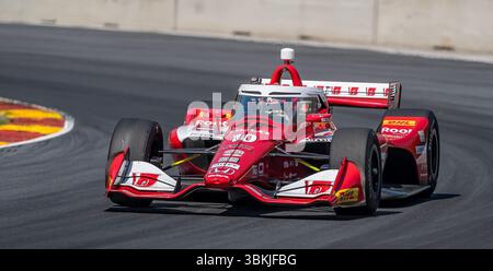 Elkhart Lake, Wi, USA. Juni 2025. ALEX PALOU (10) (ESP) aus Barcelona, Spanien, reist während eines Trainings zum XPEL Grand Prix auf der Road America in Elkhart Lake WI durch die Kurven. (Kreditbild: © Walter G. Arce Sr./ASP via ZUMA Press Wire) NUR REDAKTIONELLE VERWENDUNG! Nicht für kommerzielle ZWECKE! Quelle: ZUMA Press, Inc./Alamy Live News Stockfoto