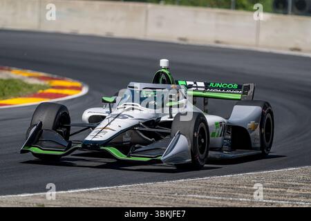 Elkhart Lake, Wi, USA. Juni 2025. Der Fahrer DER NTT INDYCAR-SERIE CONOR DALY (76) (USA) aus Noblesville, IN, reist während eines Trainings für den XPEL Grand Prix auf der Road America in Elkhart Lake WI durch die Kurven. (Kreditbild: © Walter G. Arce Sr./ASP via ZUMA Press Wire) NUR REDAKTIONELLE VERWENDUNG! Nicht für kommerzielle ZWECKE! Quelle: ZUMA Press, Inc./Alamy Live News Stockfoto