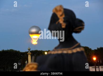 Paris, Frankreich. Juni 2025. Der Olympische Kessel im Tuileriengarten in Paris, Frankreich am 21. Juni 2025 Foto: Alain Apaydin/ABACAPRESS.COM Credit: Abaca Press/Alamy Live News Stockfoto