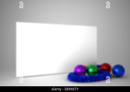 Verschwommenes Poster mit weihnachtskugeln Stockfoto