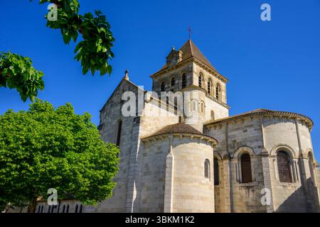 Die Kirche Saint-Jean-Baptiste, Mézin, Lot-et-Garonne, Frankreich. Stockfoto
