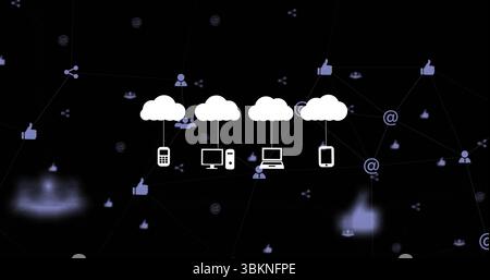 Anzeige von fünf Cloud-Symbolen, die Smartphones, Desktops, Laptops, Tablets im Raster mit Social-Media-Symbolen verbinden Stockfoto