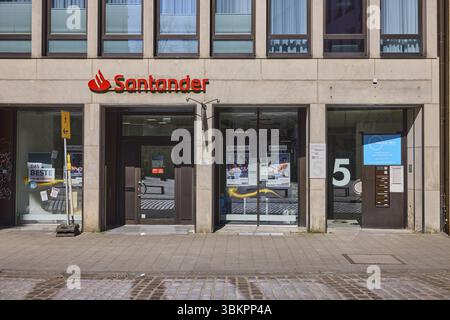 Niederlassung Santander, Santander Consumer Bank AG, moderne Architektur, alte Steinpfadstraße, Münster, Münsterland, unabhängige Stadt, Nordrhein-W Stockfoto