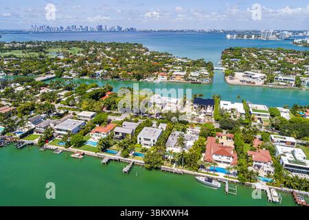 Miami Beach Florida North Beach, Luftsicht von oben mit Blick nach unten, Allison Island, La Gorce Island, Indian Creek, Biscayne Bay, Miami Downtown c Stockfoto