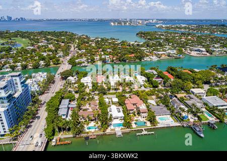 Miami Beach Florida North Beach, Luftsicht von oben mit Blick nach unten, Allison Island, La Gorce Island, Indian Creek, Biscayne Bay, 63rd Street Bride Stockfoto