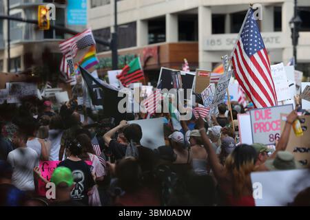 No Kings Rally and march through Downtown Salt Lake City, Juni 2025 Stockfoto