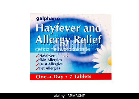 London UK, 24. Juni 2025, Packung oder Packung mit Galpharm Heuschnupfen und Allergie Relief Tabletten Stockfoto