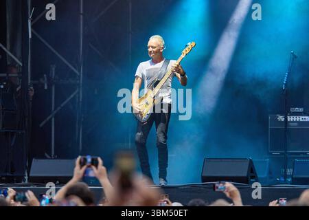 TK Max präsentiert Live im Lincoln Castle - Sting 3,0 Dienstag, 24. Juni 2025 Credit: Phil Crow/Alamy Live News Stockfoto
