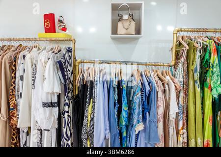 Miami Beach Florida, Normandy Isles, 71st Street Business District, Normandy Fountain Business Association Event Promotion, Shop Hop GRUB Crawl, Miami Gift Stockfoto