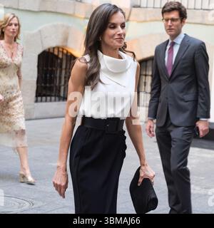 Madrid, Spanien. Juni 2025. Königin Letizia von Spanien nimmt an den XlSemanal Awards an der Real Academia de Bellas Artes in Madrid Teil. Quelle: SOPA Images Limited/Alamy Live News Stockfoto