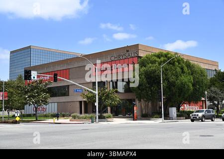 ANAHEIM, KALIFORNIEN - 23. JUNI 2025: Chrysalis ist eine gemeinnützige Organisation, die sich der Unterstützung von Menschen widmet, die Obdachlosigkeit und Armut in den USA erleben Stockfoto