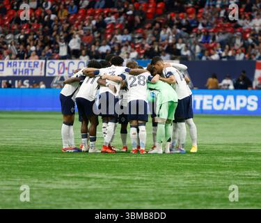 Vancouver, Vancouver, Bc, Kanada. Juni 2025. Die Vancouver Whitecaps FC Mannschaft während des MLS regulären Saisonspiels Vancouver Whitecaps FC gegen San Diego FC am BC Place am 25. Juni 2025 in Vancouver, Kanada. (Foto: Tomaz Jr/Pximages) (Credit Image: © Tomaz Jr/PX Imagens via ZUMA Press Wire) NUR REDAKTIONELLE VERWENDUNG! Nicht für kommerzielle ZWECKE! Stockfoto
