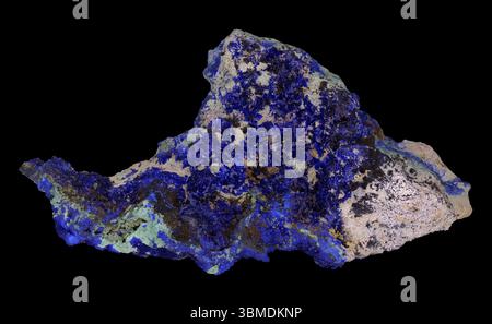 Blauer Azurit und Malachit, abgeschnitten auf schwarzem Hintergrund, Studiofoto, Deutschland, Europa Stockfoto