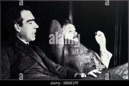 Albert Einstein (1879-1955) und Niels Bohr (1885-1962), 1925 Stockfoto