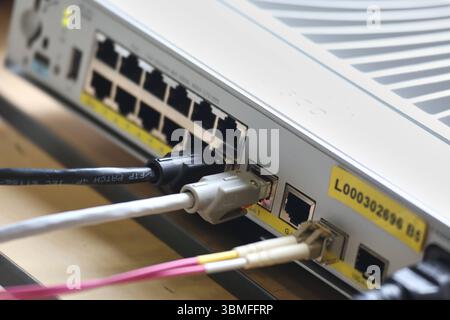 Berlin, Deutschland, 05.06.2025: Netzwerk-Patchpanel *** Berlin, Deutschland, 05 06 2025 Netzwerk-Patchpanel Copyright: XdtsxNachrichtenagenturx dts 70564 Stockfoto