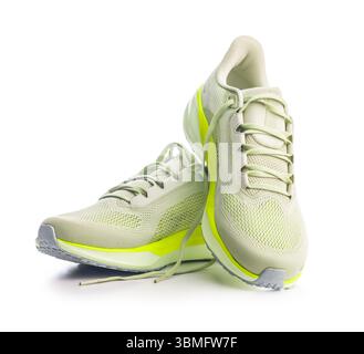 Sportlaufschuhe isoliert auf weißem Hintergrund. Stockfoto