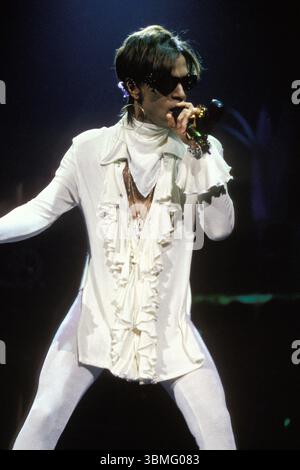 NEW YORK, New YORK – 20. AUGUST: Prince tritt am 20. August 1995 im Madison Square Garden auf. Hinweis: Mpi04/MediaPunch Stockfoto
