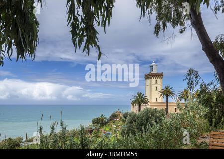 Cape Spartel Lighthouse, südlicher Eingang zur Straße von Gibraltar, Tanger, Marokko, Nordafrika, Afrika Stockfoto
