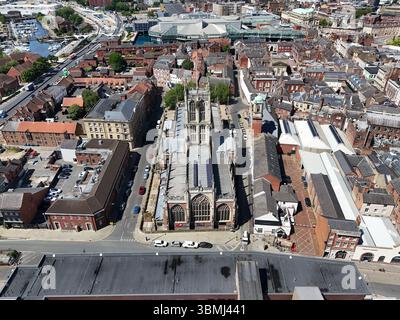 areal Views of Hull Minster ist eine anglikanische Kirche im Zentrum von Hull. Die Kirche hieß Holy Trinity Church. East Riding of Yorkshire, England Stockfoto