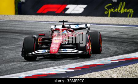 Österreich, Österreich. Juni 2025. #38 Dino Beganovic vom Team Scuderia Ferrari HP, Ferrari SF-25, im Freien Training, während der FIA Formel-1-Weltmeisterschaft F1 Austria Grand Prix 2025, 27. Juni, in Spielberg Österreich Credit: Independent Photo Agency/Alamy Live News Stockfoto