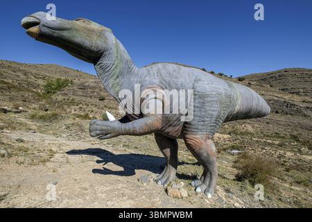 Dinosauriernachbildung, archäologische Fundstaette Penaportillo, Munilla, La Rioja, Spanien, Europa Stockfoto