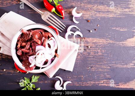 Gomphidius glutinosus, allgemein bekannt als die schleimige Stachelkappe, Stockfoto