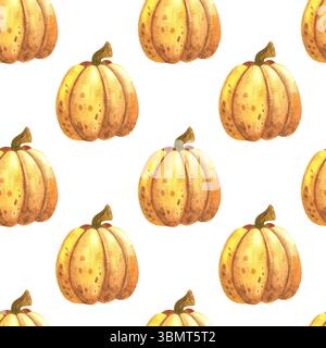 Nahtloses Herbstmuster mit orangefarbenen Blättern und Herbstkürbissen. Handgezeichnete Aquarellillustration von Gemüse und Pflanzen auf weißem Hintergrund. Für d Stockfoto