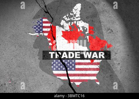Kanada und USA Flaggen Karte auf der Betonwand gemalt mit Wort HANDELSKRIEG. Zoll, Handel, Zoll und Zölle Krieg Stockfoto