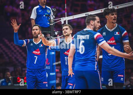 Italien gegen Frankreich während des FIVB Volleyball Nations League 2024 Herrenspiels am 28. Juni in Łódź, Polen. Stockfoto