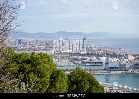 Panoramablick auf Barcelona vom Monjuic, Spanien Stockfoto