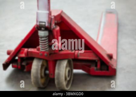 Gabelstapler auf dem Boden im Lager Stockfoto