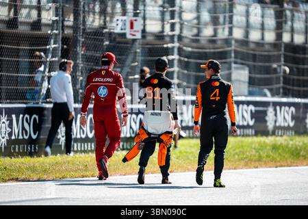 Spielberg, Österreich. Juni 2025. Charles Leclerc, Oscar Piastri und Lando Norris nach der Qualifikation zum Formel-1-Großen Preis von Österreich 2025. Quelle: SOPA Images Limited/Alamy Live News Stockfoto
