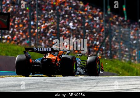 81 PIASTRI Oscar (aus), McLaren F1 Team MCL39, Action beim Formel 1 MSC Cruises Austrian Grand Prix 2025, 11. Runde der FIA Formel 1 Weltmeisterschaft 2025 vom 27. Bis 29. Juni 2025 auf dem Red Bull Ring in Spielberg, Österreich - Foto - DPPI Stockfoto