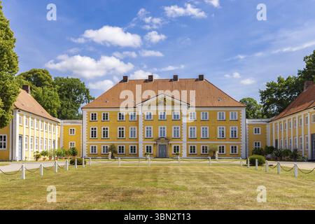 Schloss gut Wotersen in Roseburg Schleswig-Holstein in Deutschland als Filmset für einige deutsche Filme verwendet Stockfoto