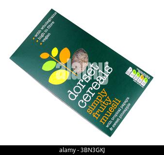 Dorset Müsli einfach fruchtiges Müsli mit tropischer Papaya und süßer Ananas in einer 630 g Packung Stockfoto
