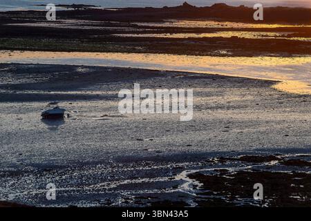 Frankreich. Bretagne. Cotes d'Armor. Die Uferpromenade von Keriec (Gemeinde Trelevern) Stockfoto