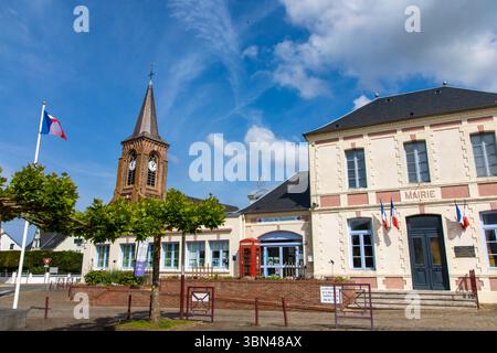 Hauts de France, Pas-de-Calais, Rang-du-Flyer. Rathaus Stockfoto