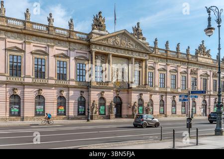 Hauptgebäude der Humboldt-Universität unter den Linden, Berlin Stockfoto