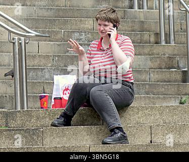 Glasgow, Schottland, Großbritannien. 30. Juni 2025. Wetter in Großbritannien: Heiß, wenn die Temperaturen steigen, traditionelle buchanan Street, die stilvolle Meile und Einkaufshauptstadt schottlands im Zentrum der Stadt. Credit Gerard Ferry/Alamy Live News Stockfoto
