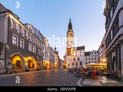 Blick auf den Untermarkt - Unterer Marktplatz und den Uhrturm des Alten Rathauses, Görlitz, Goerlitz, Deutschland Stockfoto