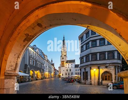 Blick auf den Untermarkt - Unterer Marktplatz und den Uhrturm des Alten Rathauses, Görlitz, Goerlitz, Deutschland Stockfoto
