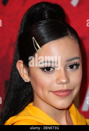 (DATEI) Jenna Ortega sagt: "Ich war eine unglückliche Person" nach "Mittwoch"-Ruhm. HOLLYWOOD, LOS ANGELES, KALIFORNIEN, USA - 27. OKTOBER: Die US-amerikanische Schauspielerin Jenna Ortega kommt am 27. Oktober 2018 bei Jared’s 7. Jährlicher Halloween Party in den Goya Studios in Hollywood, Los Angeles, Kalifornien, USA. (Foto: Xavier Collin/Image Press Agency) Stockfoto