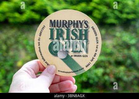 Lublin, Polen, 26. Juni 2025 Vintage irish Beer Murphy's Achterbahn wurde in einem Pub gesammelt Stockfoto