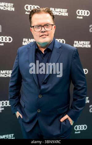 Angelo Kelly bei der Premiere des Dokumentarfilms The Klimperclown auf dem 42. Filmfest München 2025 ins Deutsche Theater. München, 30.06.2025 *** Angelo Kelly bei der Uraufführung des Dokumentarfilms der Klimperclown auf dem Filmfest München 42 2025 im Deutschen Theater München, 30 06 2025 Foto:Xn.xKolinzx/xFuturexImagex klimperclown 5628 Stockfoto