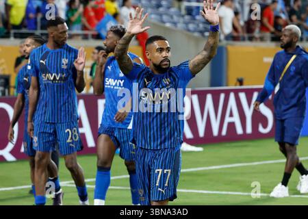 Orlando, Etats Unis. 30. Juni 2025. Malcom Filipe Silva de Oliveira von Al-Hilal feiert den Sieg nach der FIFA Club-Weltmeisterschaft 2025, Achtelfinale, Fußballspiel zwischen Manchester City und Al-Hilal am 30. Juni 2025 im Camping World Stadium in Orlando, Florida, USA - Foto Jean Catuffe/DPPI Credit: DPPI Media/Alamy Live News Stockfoto