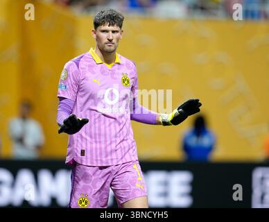 Atlanta, Vereinigte Staaten. Juli 2025. Gregor Kobel (Borussia Dortmund, #1) USA, Borussia Dortmund gegen CF Monterrey, FIFA Club-Weltmeisterschaft, Achtelfinale, Spiel 56, 01.07.2025 Foto: Eibner-Pressefoto/Scott Coleman Credit: dpa/Alamy Live News Stockfoto